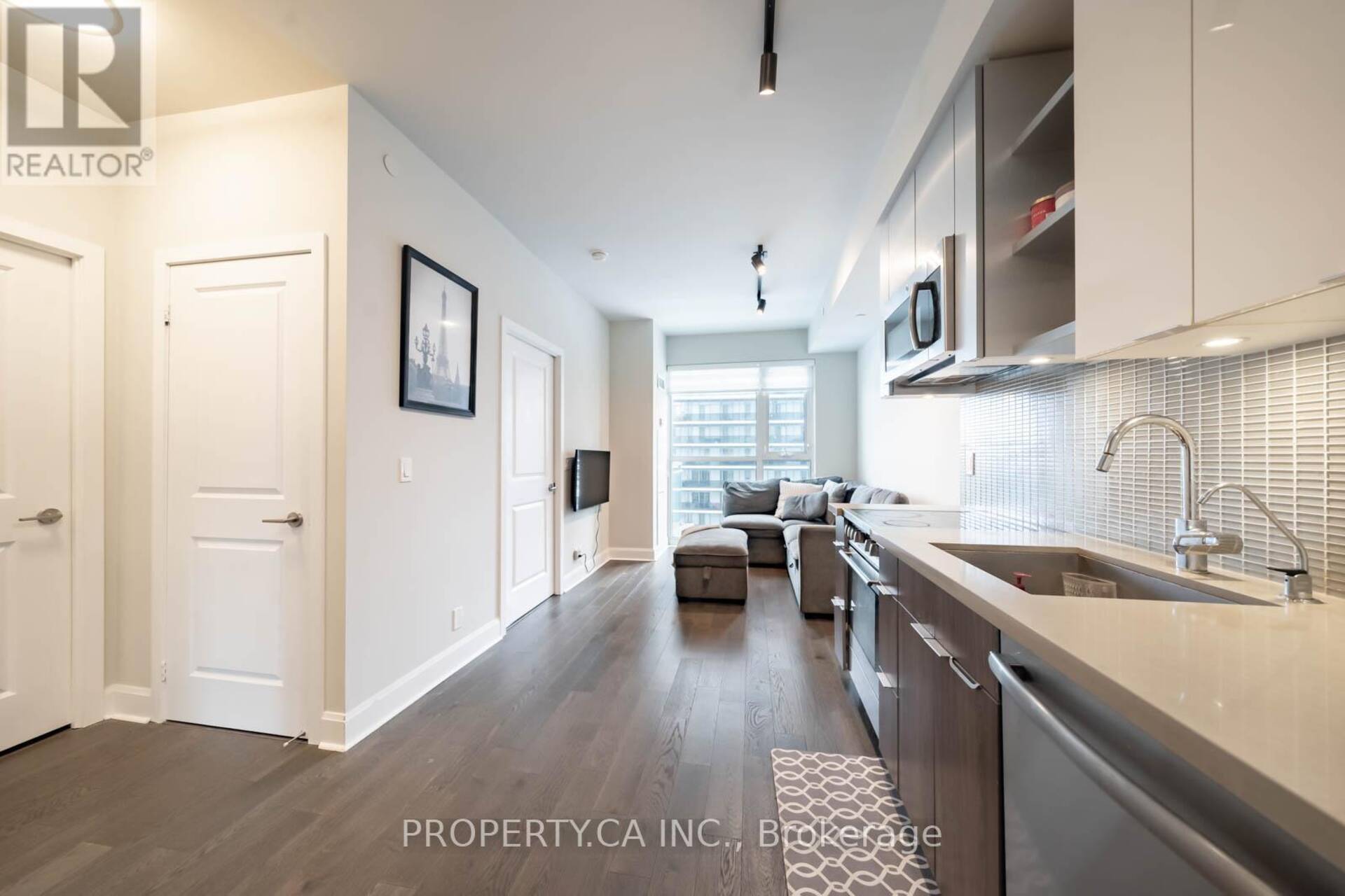 1005 - 33 SHORE BREEZE DRIVE Toronto