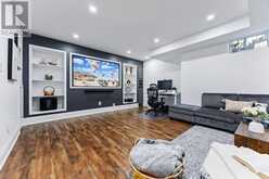 24 - 18 APPLEWOOD LANE Toronto