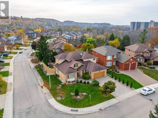 90 DEREK DRIVE Hamilton Ontario