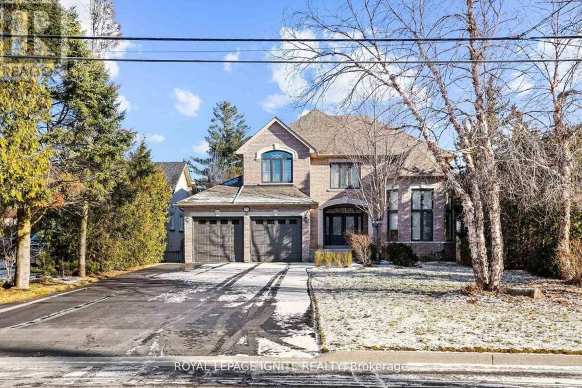 LOWER - 1795 PINE GROVE AVENUE Pickering