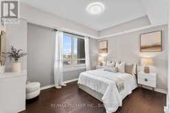 602 - 9255 JANE STREET Vaughan