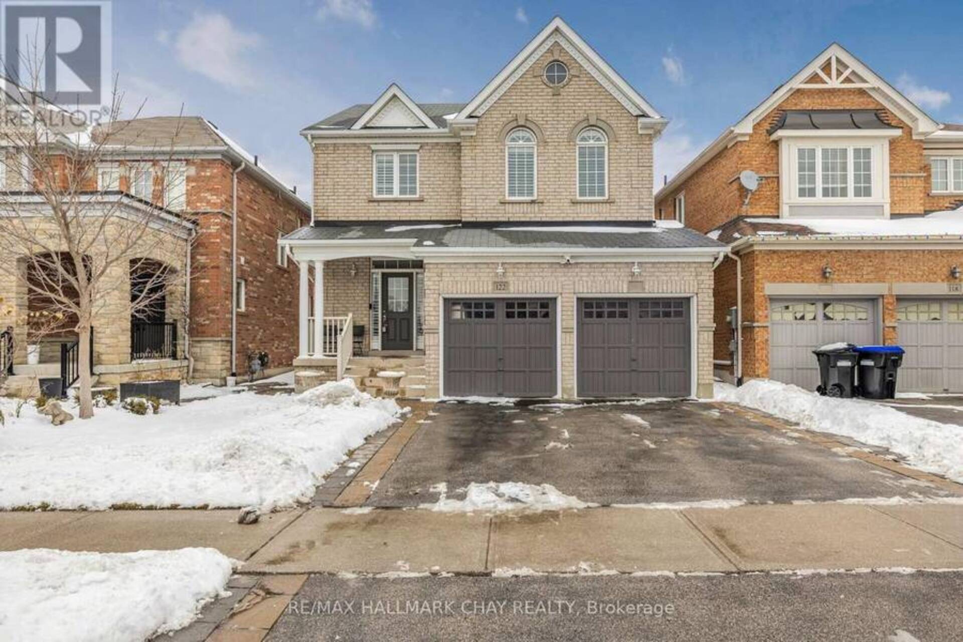 122 BLUE DASHER BOULEVARD Bradford/West Gwillimbury