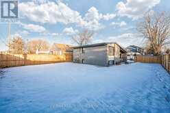 294 STEELES AVENUE E Milton