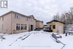 240 CLOVERLEAF DRIVE Hamilton