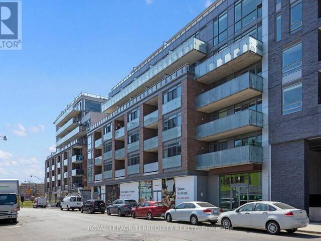 402 - 8 GLADSTONE AVENUE Toronto Ontario