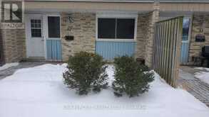 32 - 35 BRECKENRIDGE DRIVE Kitchener