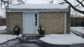 32 - 35 BRECKENRIDGE DRIVE Kitchener