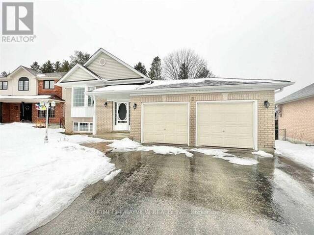 8 COUNTRY LANE Barrie Ontario