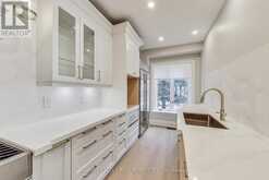 258 SPADINA ROAD Toronto