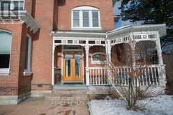 40 ARTHUR STREET Brantford