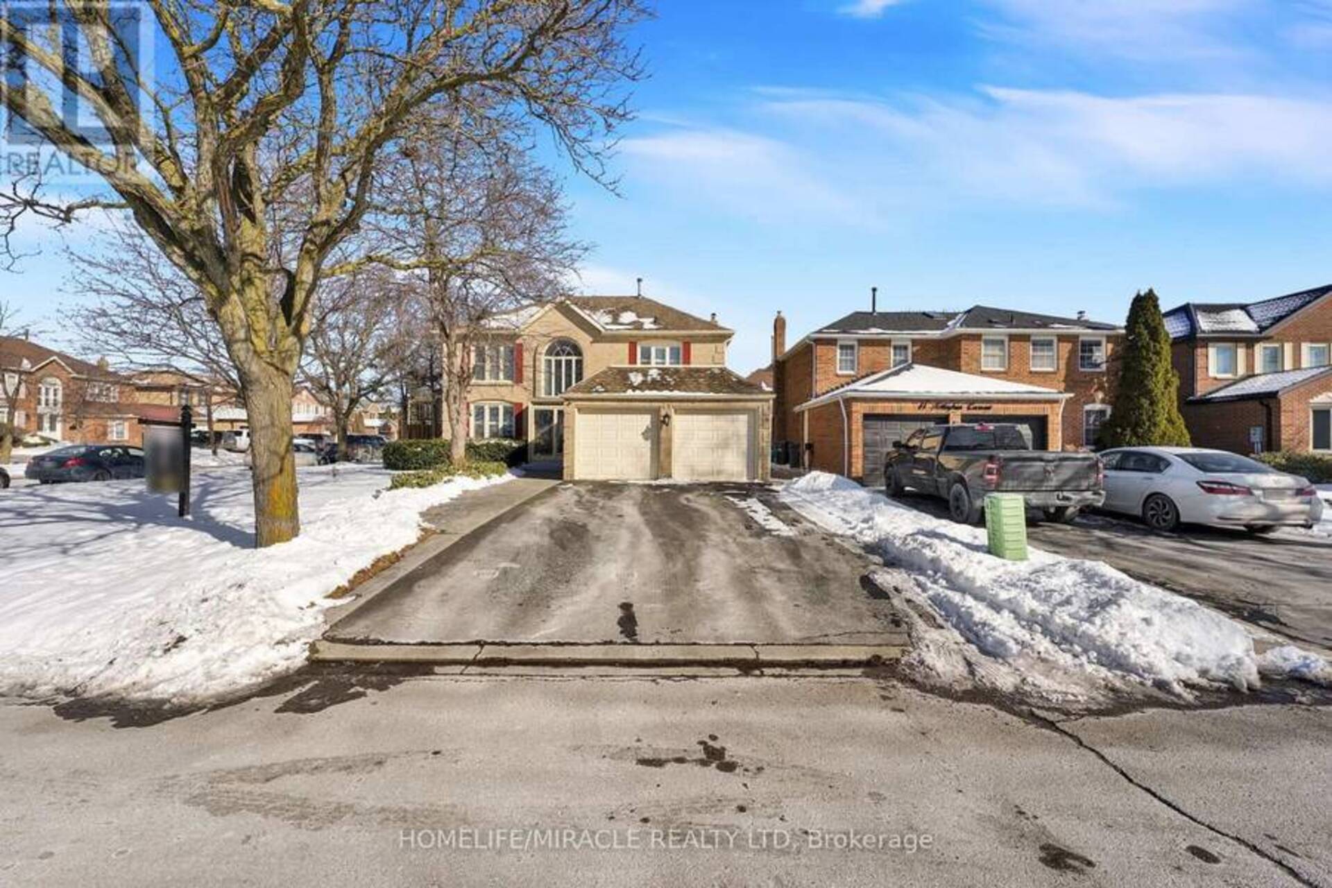 45 NOTTINGHAM CRESCENT Brampton