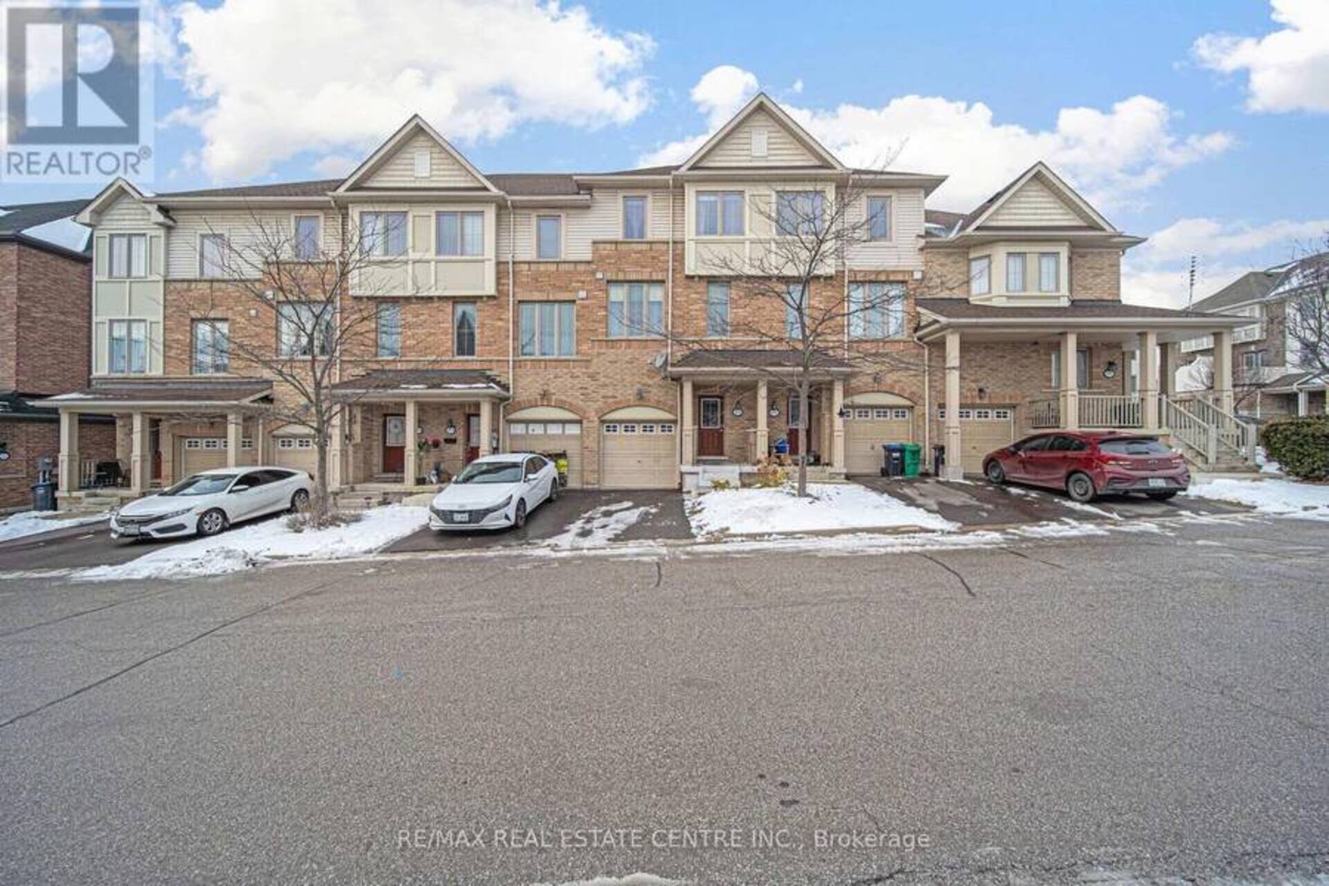 103 CEDAR LAKE CRESCENT Brampton