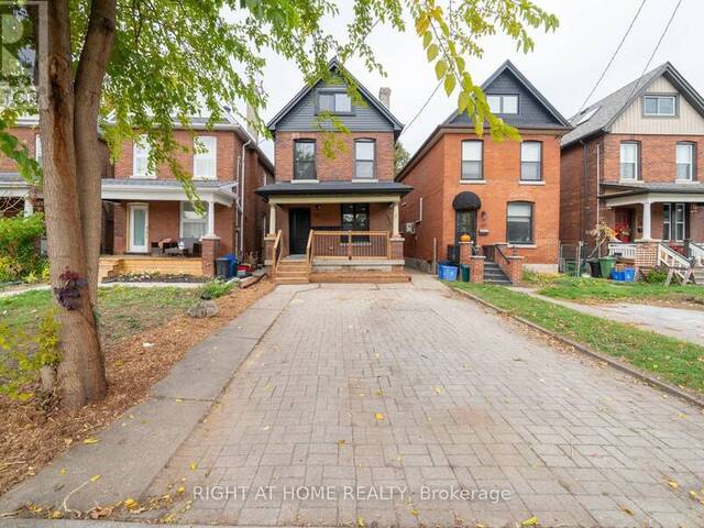 105 AIKMAN AVENUE Hamilton Ontario