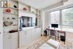 206 - 3 SOUTHVALE DRIVE Toronto