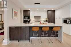 206 - 3 SOUTHVALE DRIVE Toronto