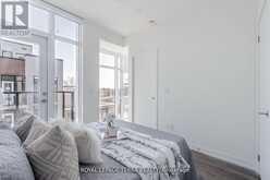 66 - 861 SHEPPARD AVENUE W Toronto