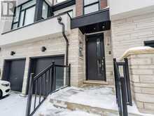 17 KNOLLVIEW LANE Richmond Hill