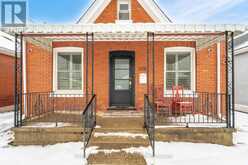 208 DRUMMOND STREET Brantford