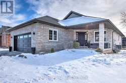 292 THORN DRIVE Strathroy-Caradoc