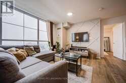 12L - 8 ROSEBANK DRIVE Toronto