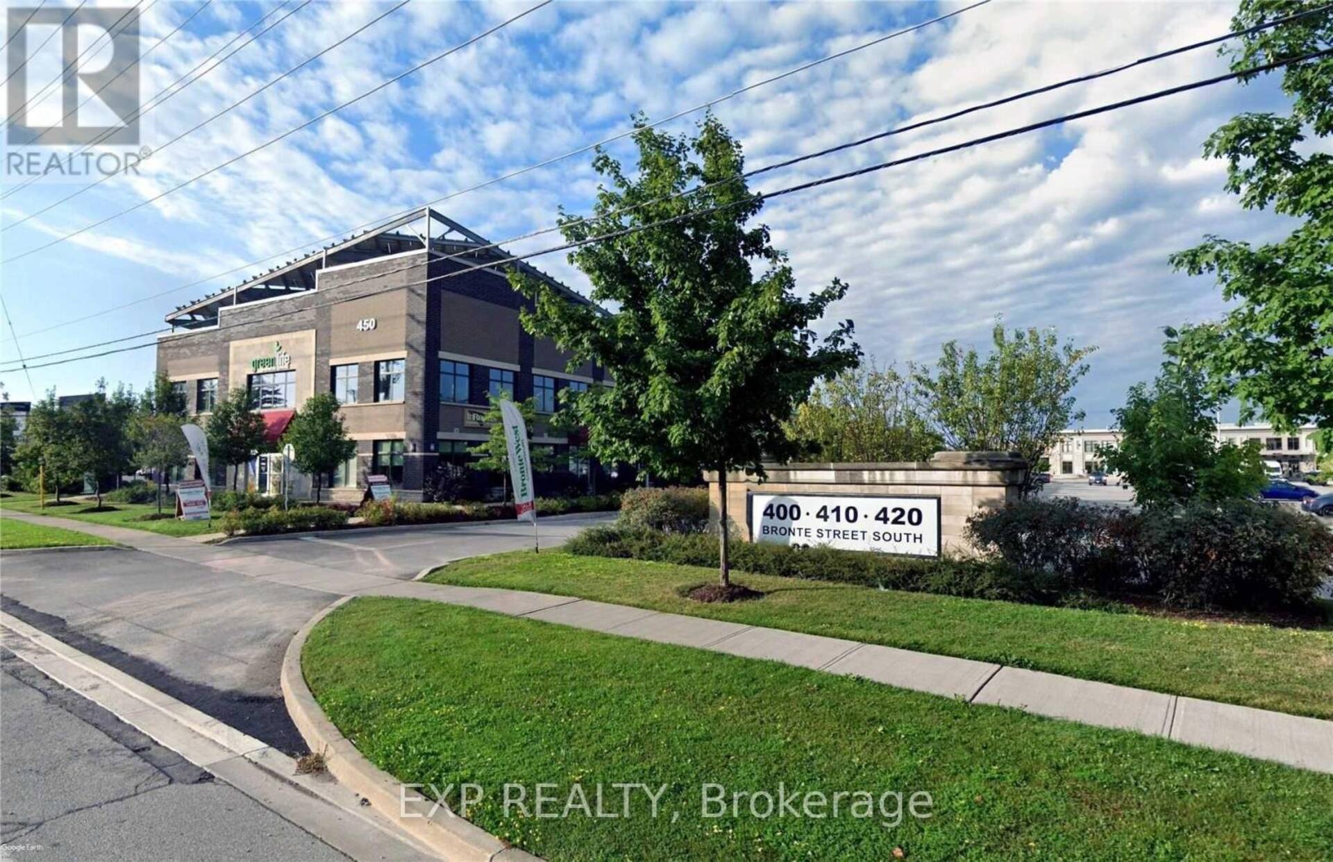 105-109 - 420 BRONTE STREET Milton