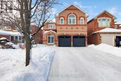 77 WALNUT GROVE CRESCENT Richmond Hill