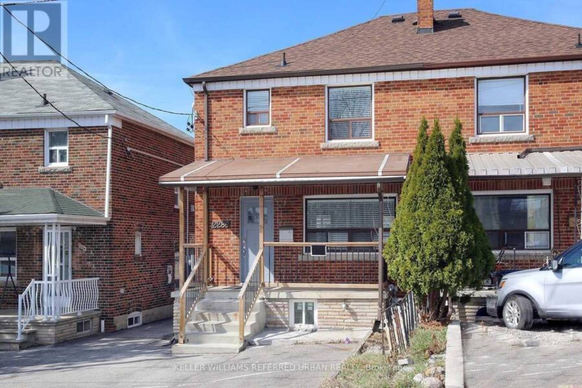 LOWER - 2286 DUFFERIN STREET Toronto