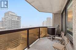 1703 - 470 LAURIER AVENUE W Ottawa