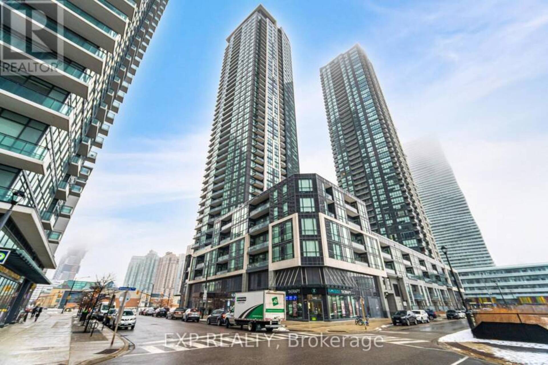 810 - 510 CURRAN PLACE Mississauga