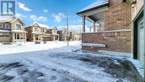 67 COLLIER CRESCENT Markham