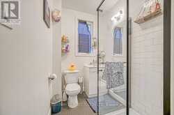 1606 QUEEN STREET W Toronto