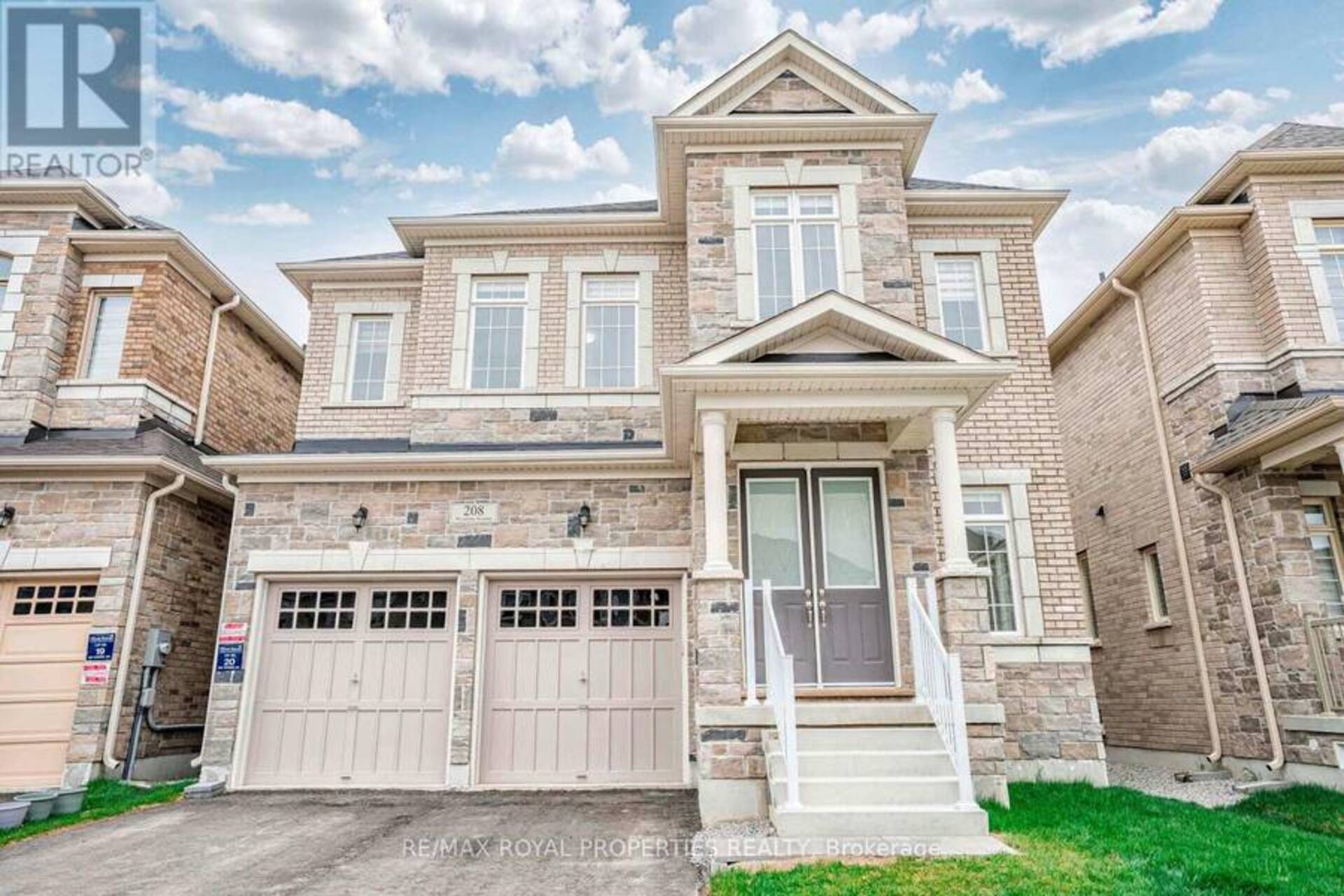 208 WESMINA AVENUE Whitchurch-Stouffville