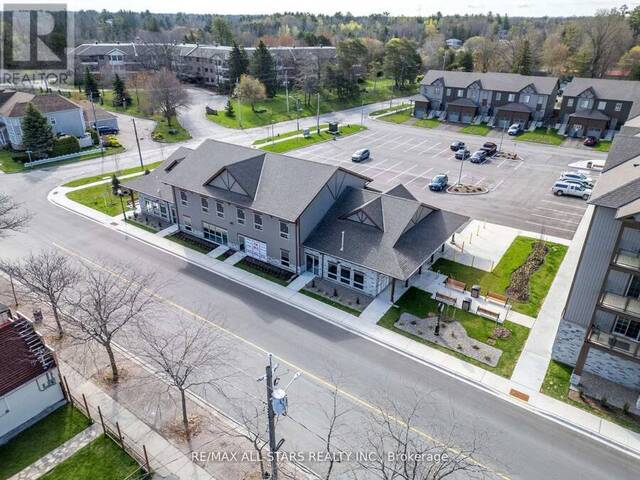 14 - 112 GREW BOULEVARD Georgina Ontario