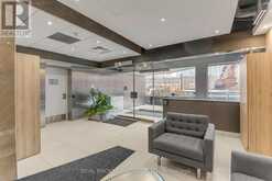 213 - 725 KING STREET W Toronto