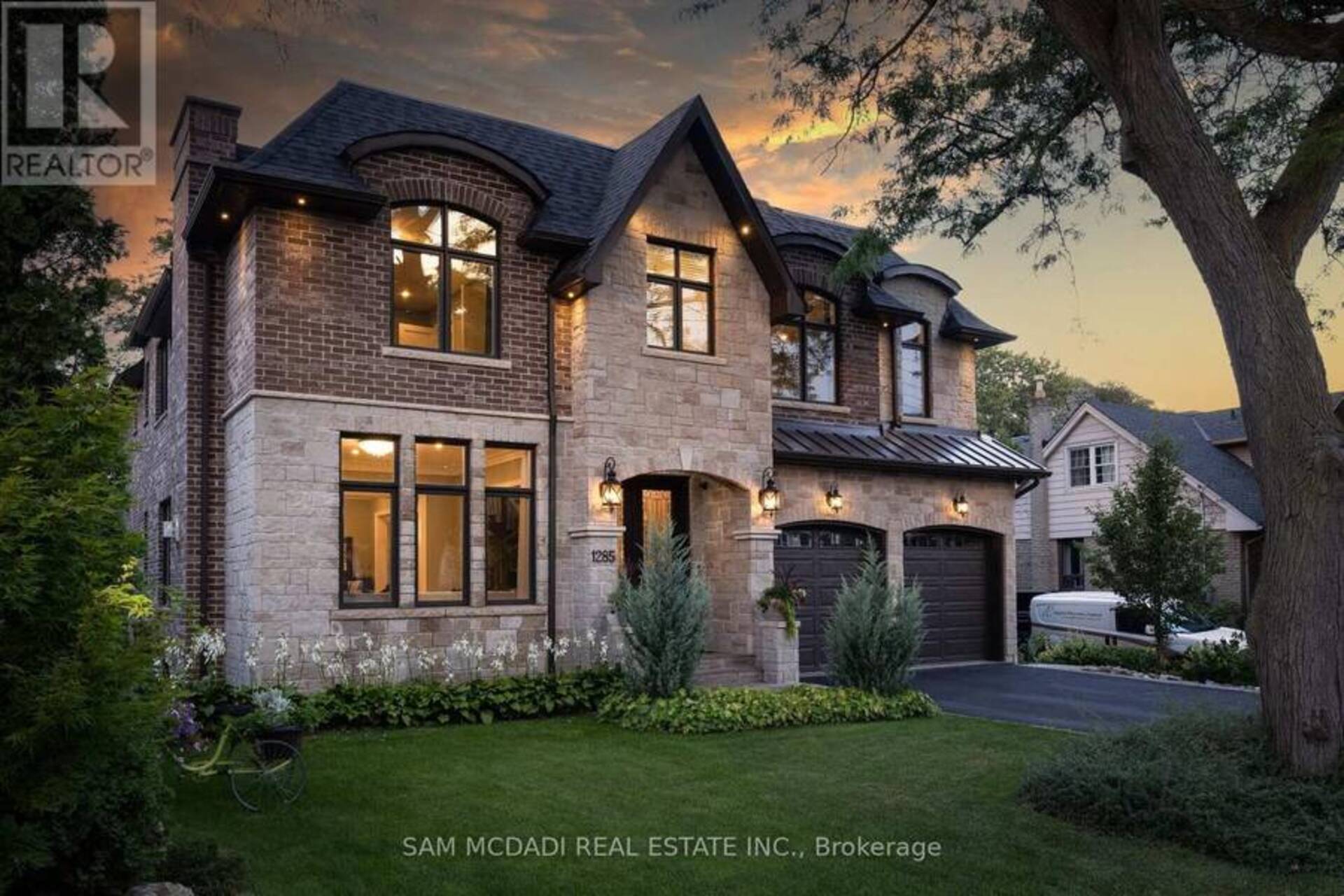 1285 MINEOLA GARDENS Mississauga