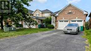 34 HAYLOFT COURT Brampton