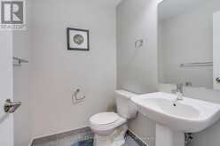 250 - 555 WILLIAM GRAHAM DRIVE W Aurora