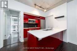 807 - 375 KING STREET W Toronto