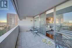 1006 - 260 SCARLETT ROAD Toronto