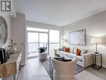 804 - 75 ONEIDA CRESCENT Richmond Hill