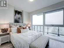 804 - 75 ONEIDA CRESCENT Richmond Hill