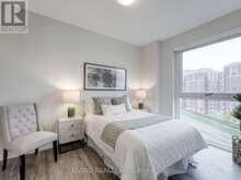 804 - 75 ONEIDA CRESCENT Richmond Hill