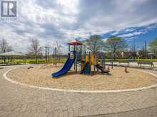 PH10 - 41 MARKBROOKE LANE Toronto