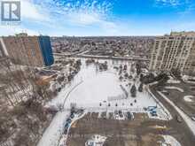 PH10 - 41 MARKBROOKE LANE Toronto