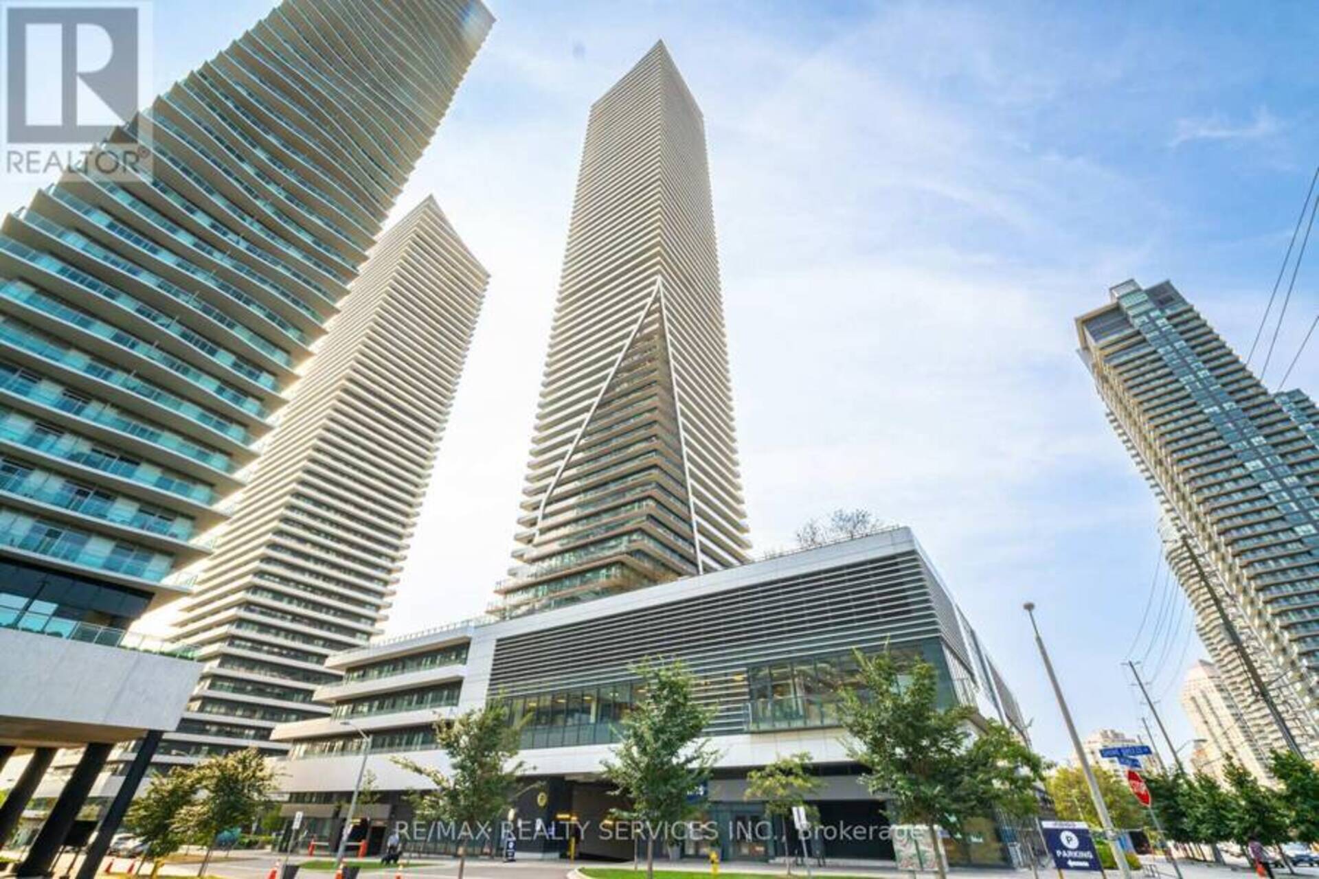 1316 - 30 SHORE BREEZE DRIVE Toronto