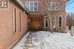 89 RISEBROUGH AVENUE Toronto