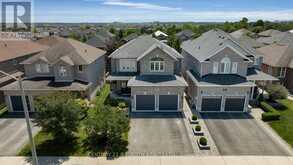 61 SOVEREIGN'S GATE Barrie