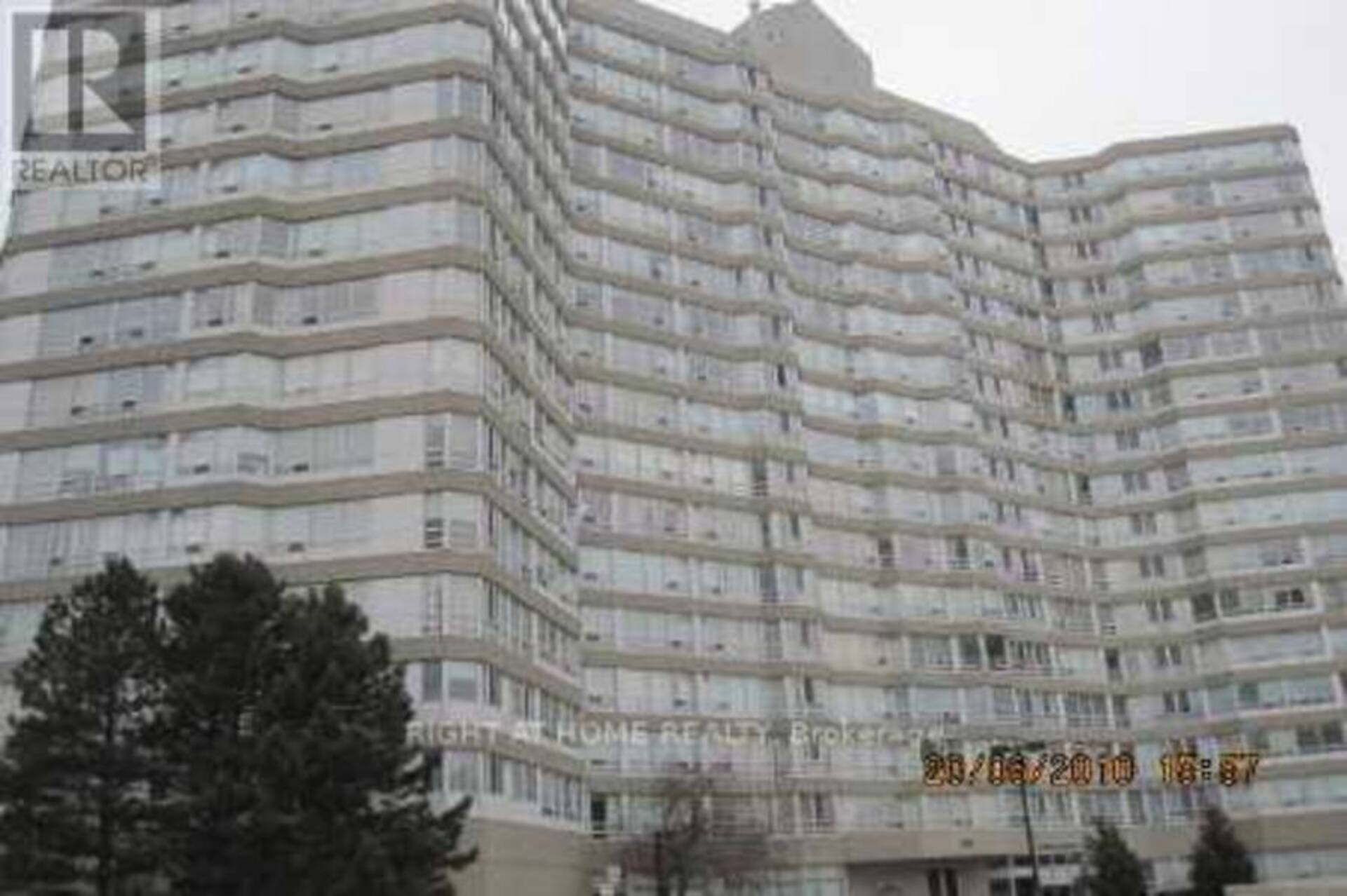 811 - 50 KINGSBRIDGE GARDEN CIRCLE Mississauga