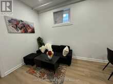 UNIT 5 - 1046 BATHURST STREET Toronto