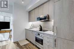 518 - 250 LAWRENCE AVENUE W Toronto